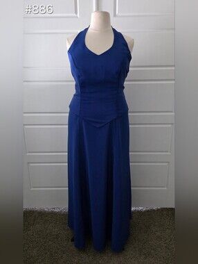 Blue Halter V-Neck Sleeveless 2-piece Formal Dress